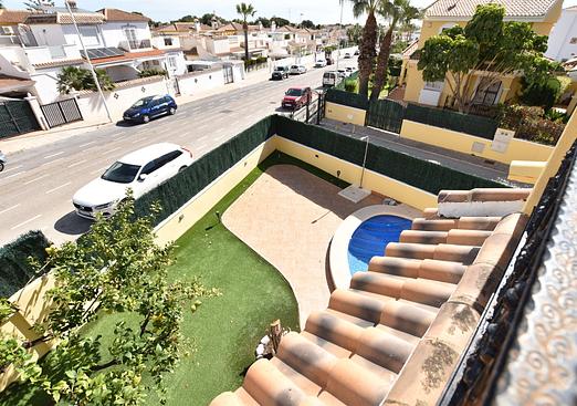 Villa in Orihuela Costa