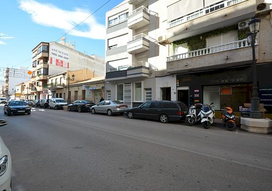 Commercial in Guardamar del Segura