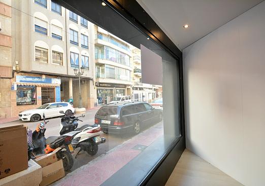 Commercial in Guardamar del Segura