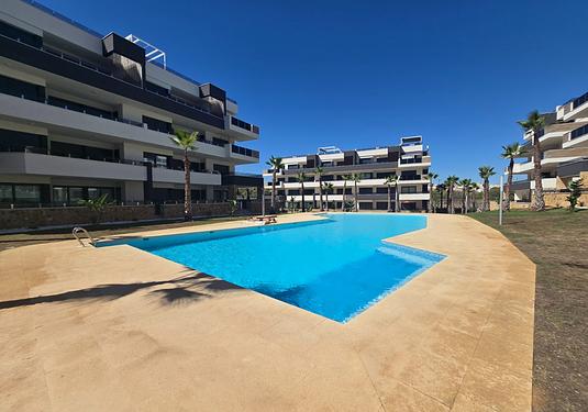Apartment in Orihuela Costa