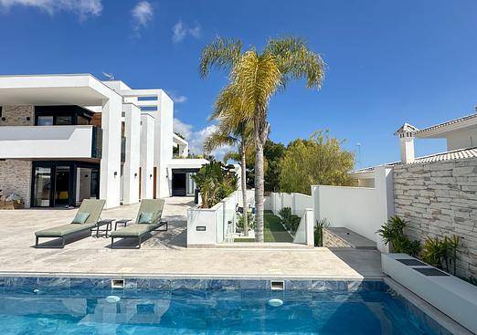 Villa in Orihuela Costa