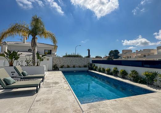 Villa in Orihuela Costa