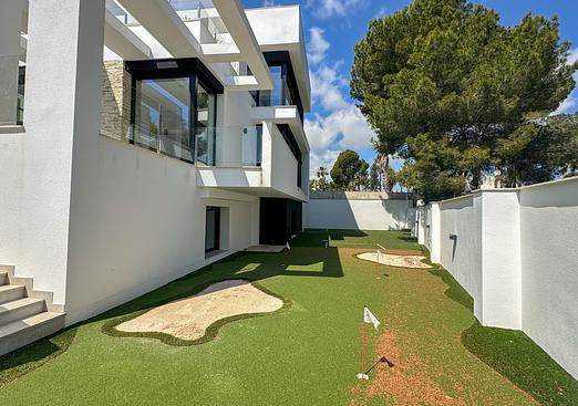 Villa in Orihuela Costa
