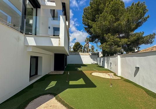Villa in Orihuela Costa