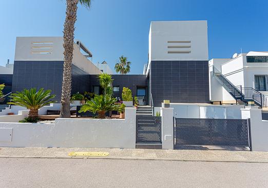 Villa in Orihuela Costa