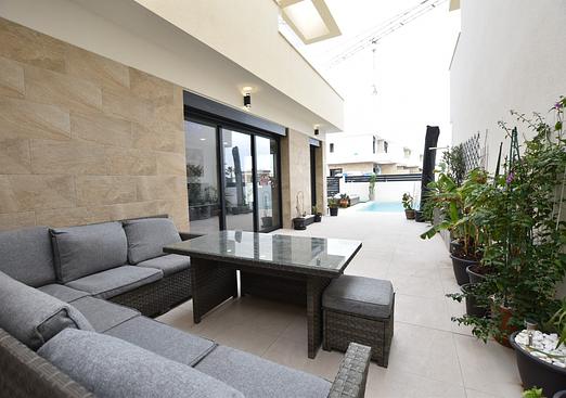 Villa in Los Montesinos