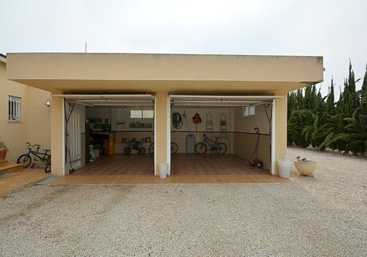 Country house in Almoradi