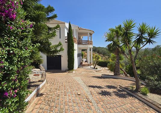 Villa in Alcaucín