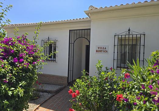 Villa in Alcaucín