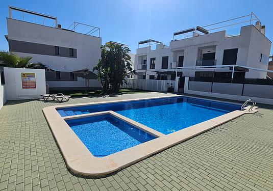 Apartment in Pilar de La Horadada