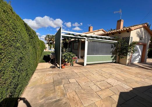 Villa in Cabo Roig