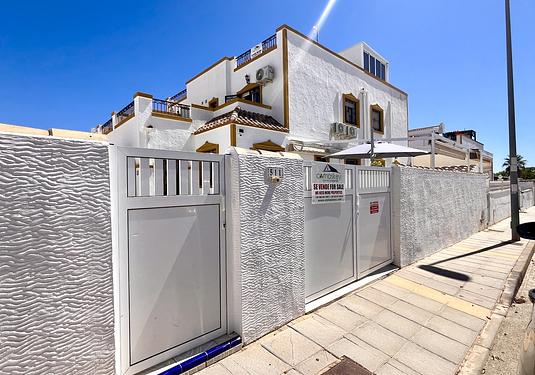 Duplex in Vistabella Golf Entre Naranjos