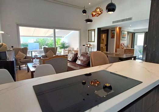 Villa in Algorfa
