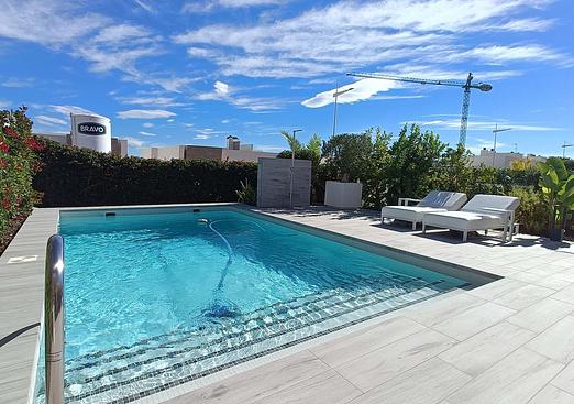 Villa in Algorfa