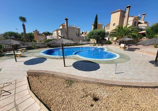 Villa in Villamartin