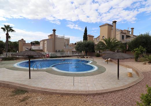 Villa in Villamartin