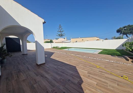 Villa in Los Balcones