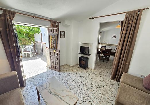 Town house in Comares