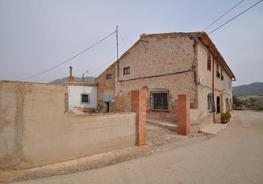 Town house in Abanilla