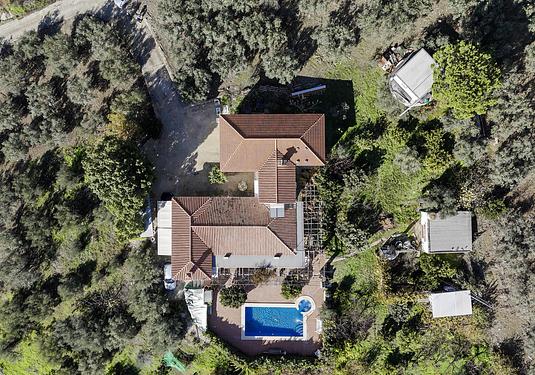 Villa in Periana