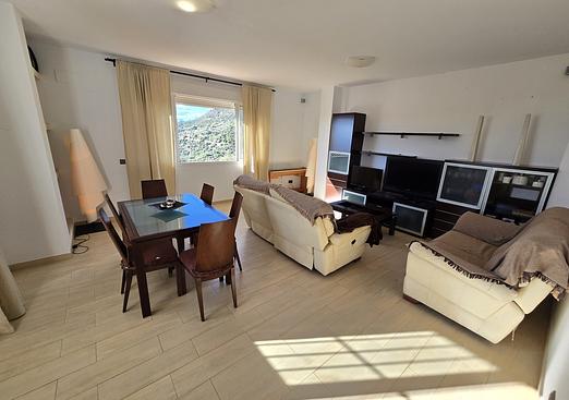 Villa in Periana