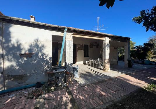 Country house in Elche