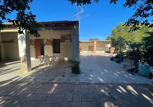 Country house in Elche