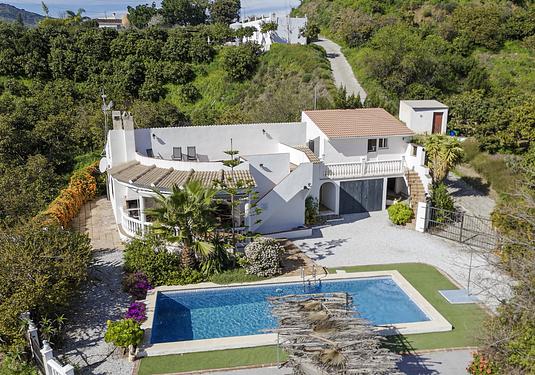 Villa in Benamargosa