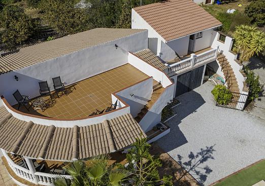 Villa in Benamargosa