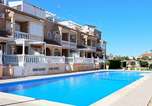 Town house in Playa Flamenca