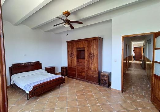 Country house in Valencia City