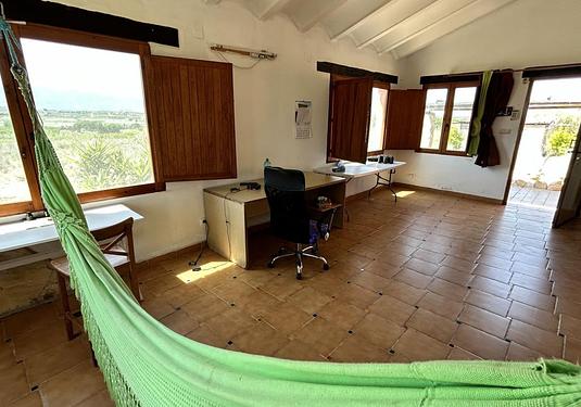 Country house in Valencia City