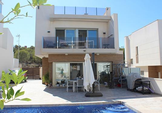 Villa in San Miguel de Salinas