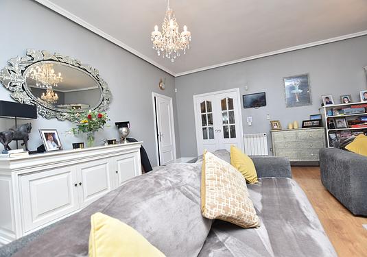 Country house in Heredades