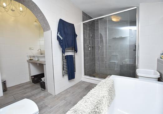Country house in Heredades