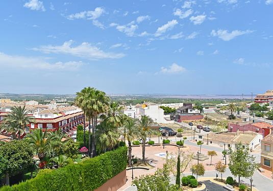 Apartment in San Miguel de Salinas