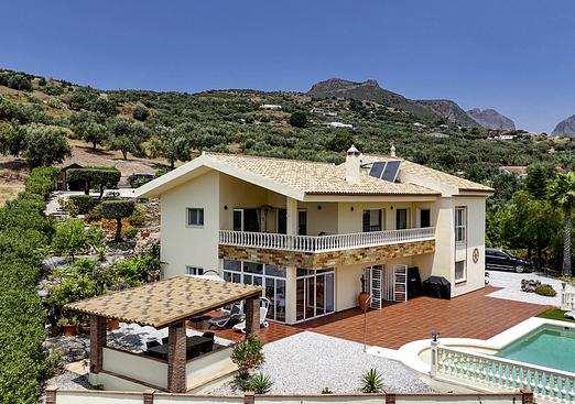 Villa in Alcaucín