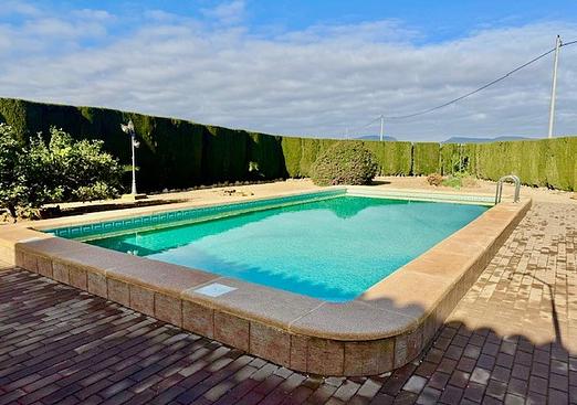 Villa in Avileses