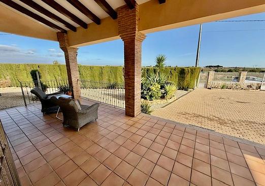 Villa in Avileses