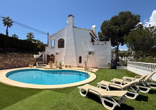 Villa in Orihuela