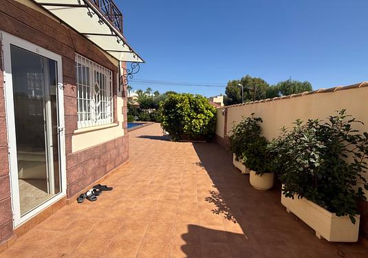 Villa in Torrevieja