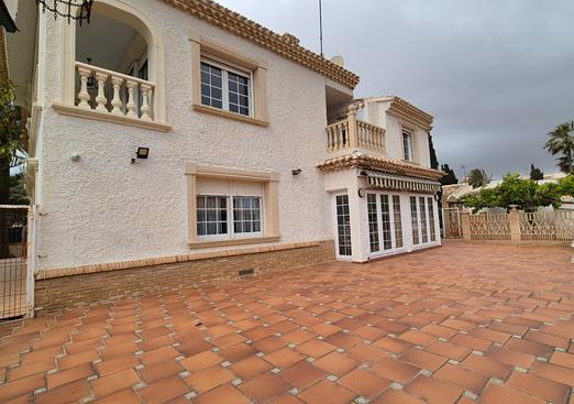 Villa in Orihuela