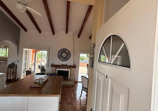 Country house in Dolores