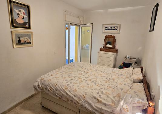Apartment in Alcaucín