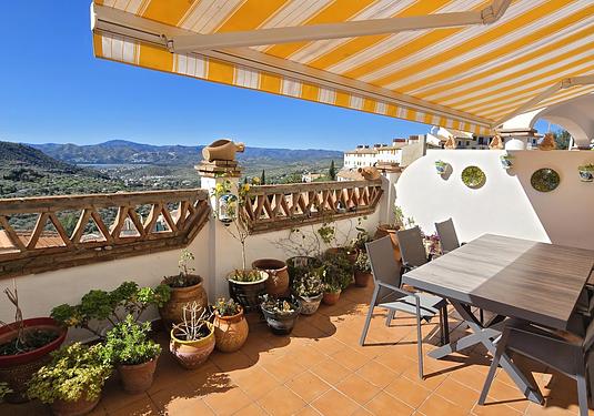 Apartment in Alcaucín