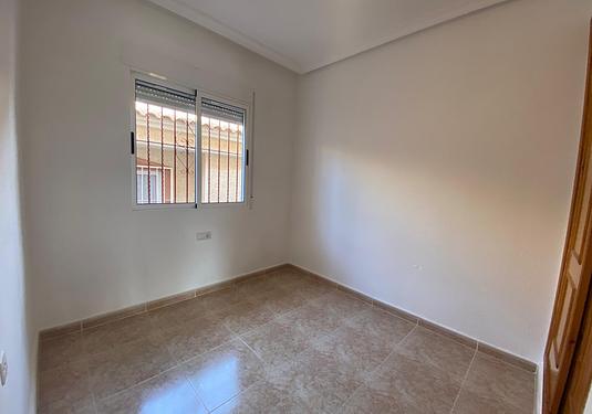 Town house in Algorfa