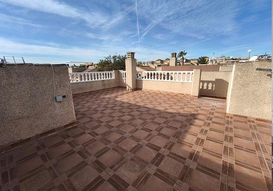 Town house in Algorfa