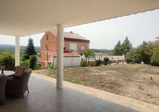 Commercial in Ayora