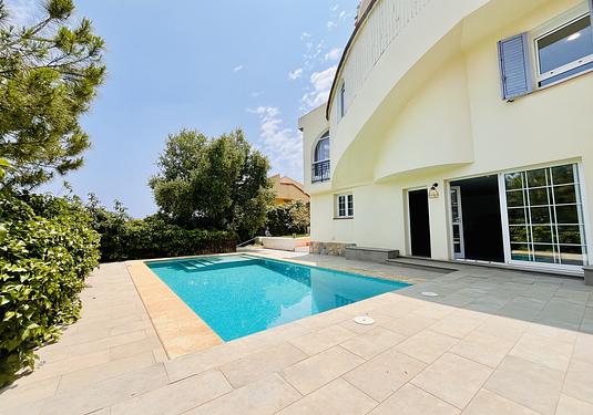 Villa in La Zenia