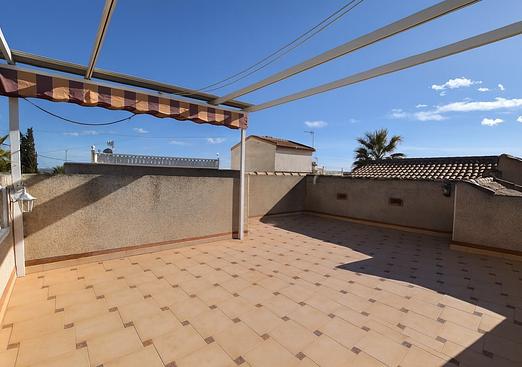 Villa in Algorfa